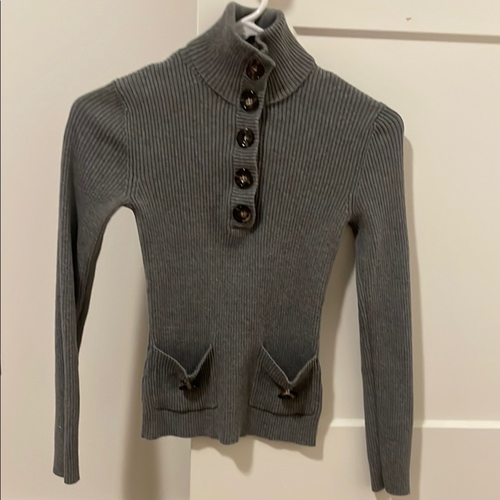 Ribbed Mock Neck Button-Front Sweater - Gray